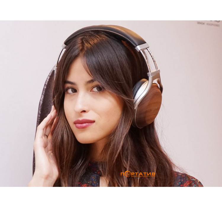 Навушники Denon AH-D7200
